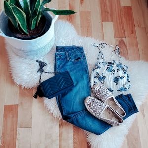 Joe's Chelsea straight leg jeans